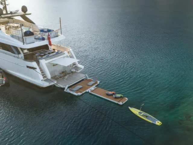 Yacht Morning Star aerial view