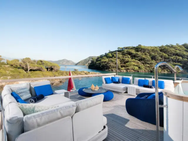 Yacht Morning Star photo