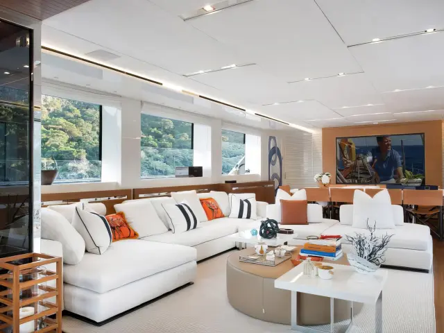 Yacht Morning Star saloon