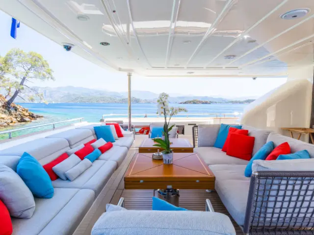 Yacht Thalyssa photo