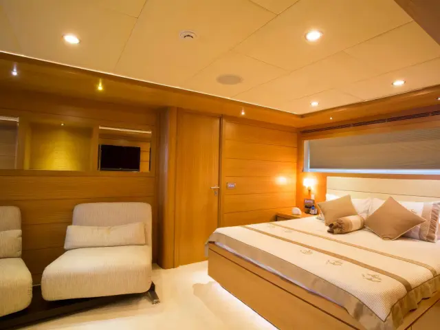 Yacht Panfeliss cabin