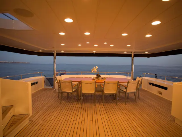 Yacht Panfeliss aft