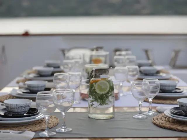 Yacht Ottawa IV photo