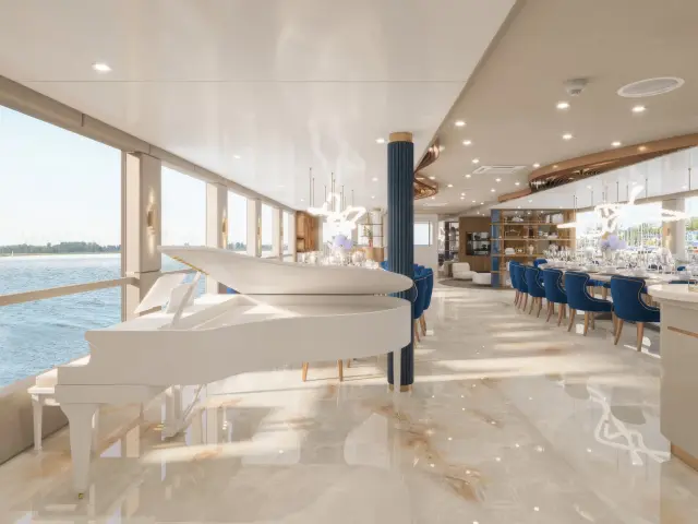 Yacht Bella saloon