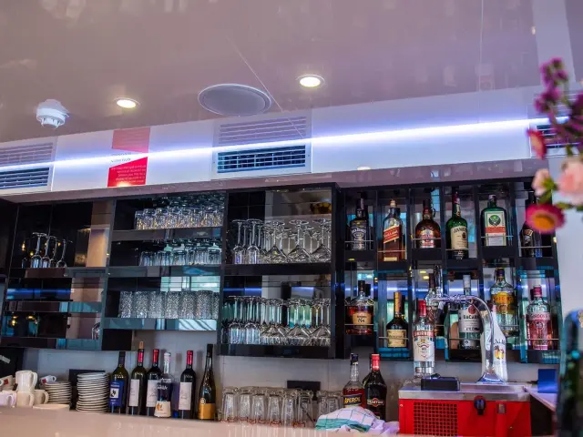 Yacht Alfa Mario photo