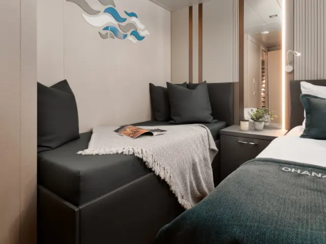 Yacht Ohana cabin