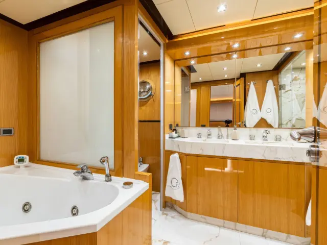 east-med-yachting-cant-remember_0003