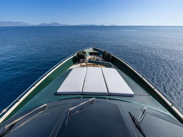 east-med-yachting-cant-remember_0010