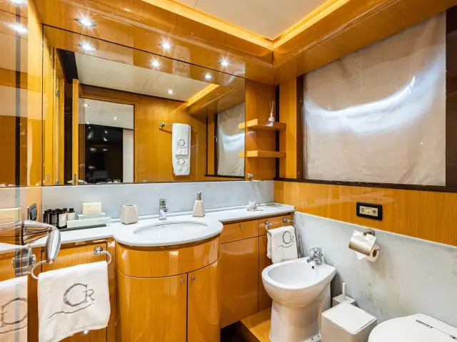 east-med-yachting-cant-remember_0012