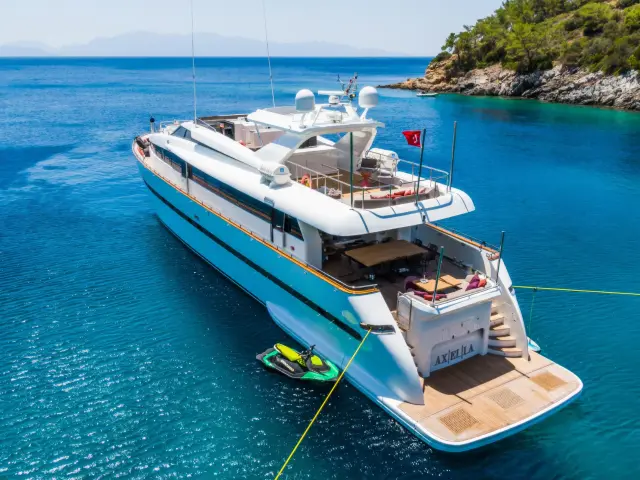 Yacht Axella back view