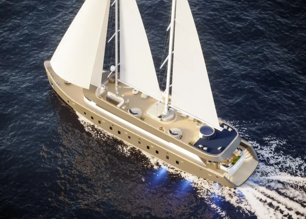 Yacht Maxita sailing