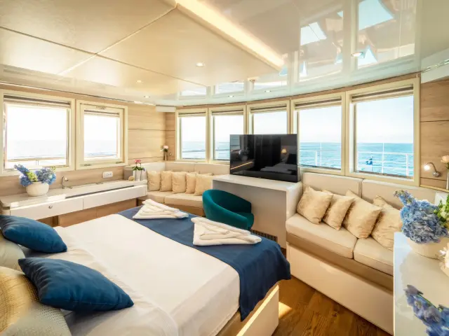 Yacht Riva cabin