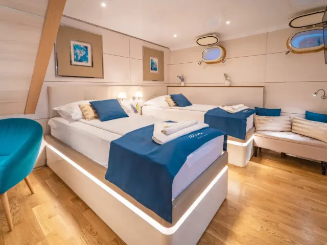 Yacht Riva cabin