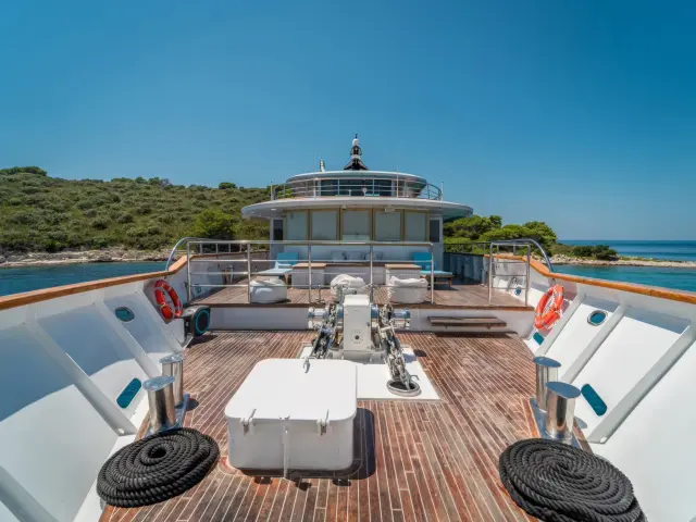 Yacht Riva deck