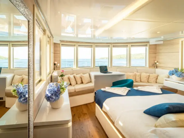 Yacht Riva cabin