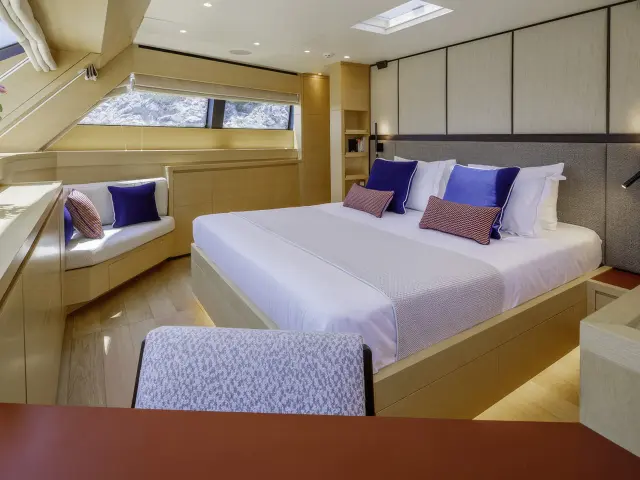 Yacht Elysium cabin