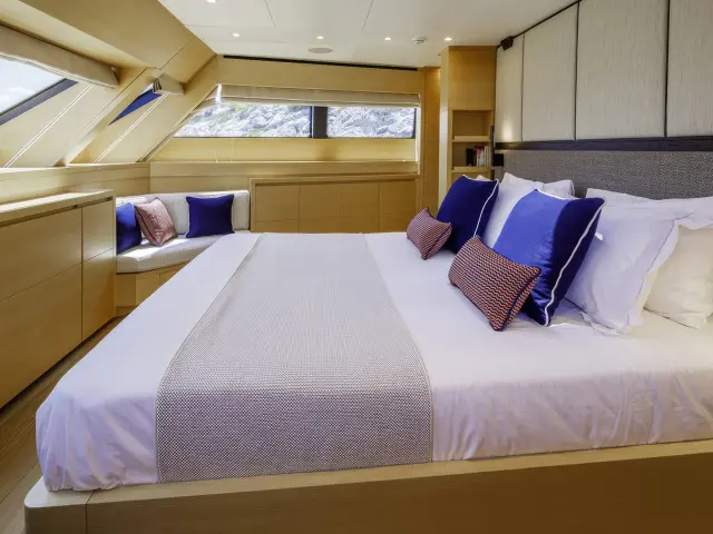 Yacht Elysium cabin