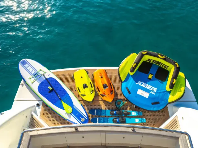 Yacht The Bird photo