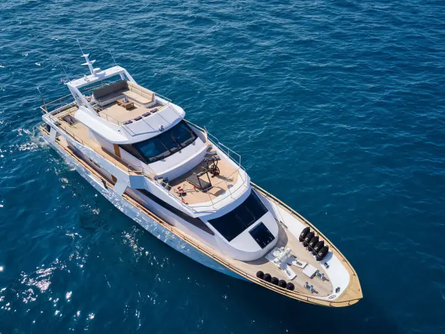 Yacht Wide Liberty aerial view