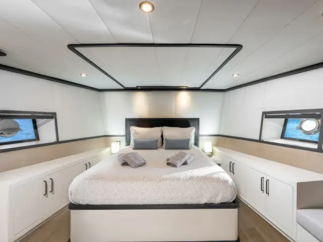 east-med-yachting-calm-down_0004