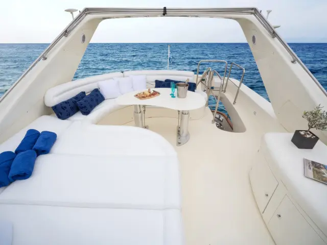 east-med-yachting-estia-zeus_0005