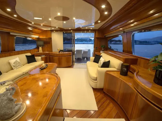 east-med-yachting-amoraki_0006