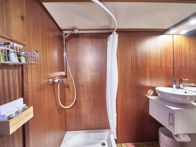 east-med-yachting-play-fellow_0018