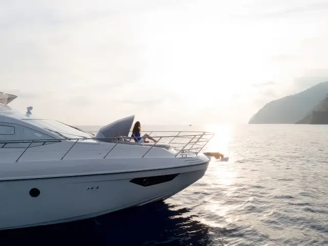 east-med-yachting-be-happy_0002