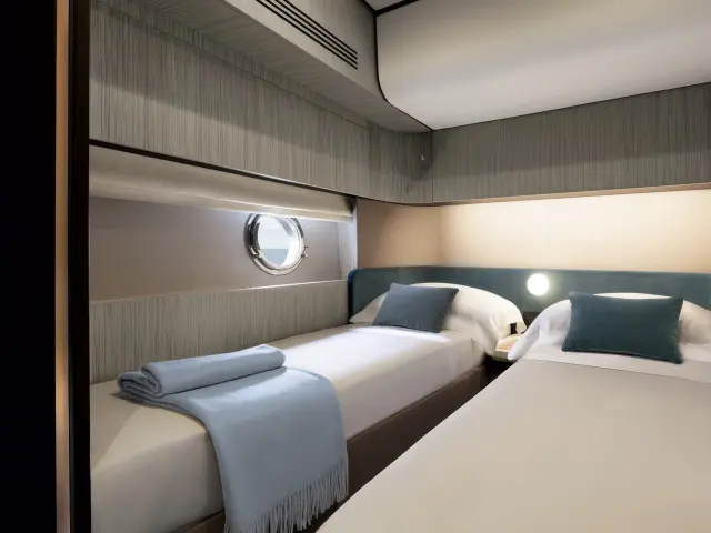 east-med-yachting-be-happy_0005