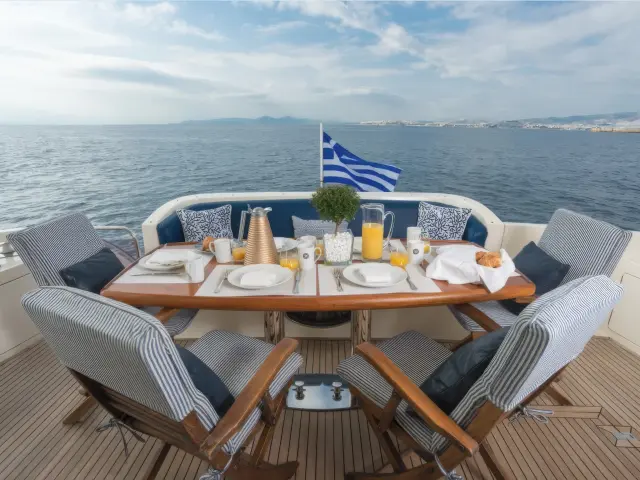 east-med-yachting-almaz_0016