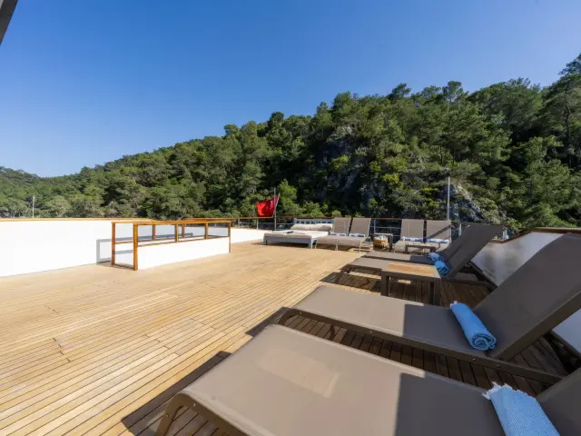 east-med-yachting-nayk-3_0027