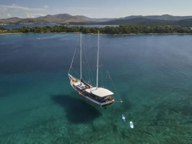 Yacht Perla aerial view