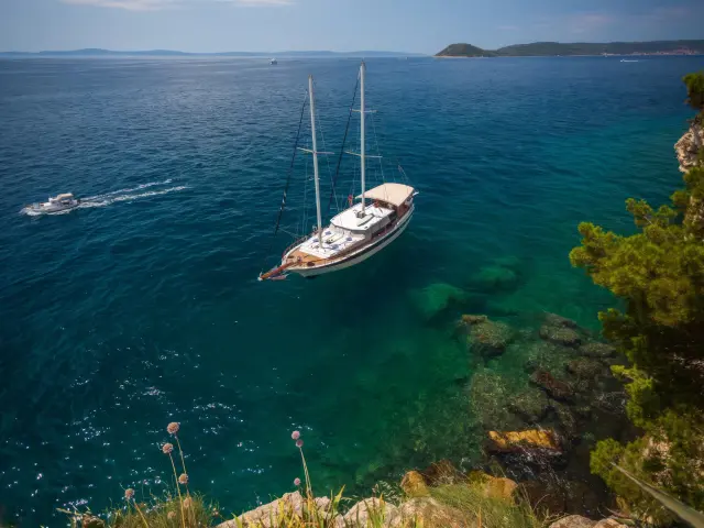 Yacht San aerial view