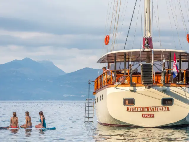 Yacht Morning Star back view