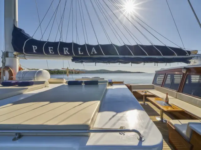 Yacht Perla deck